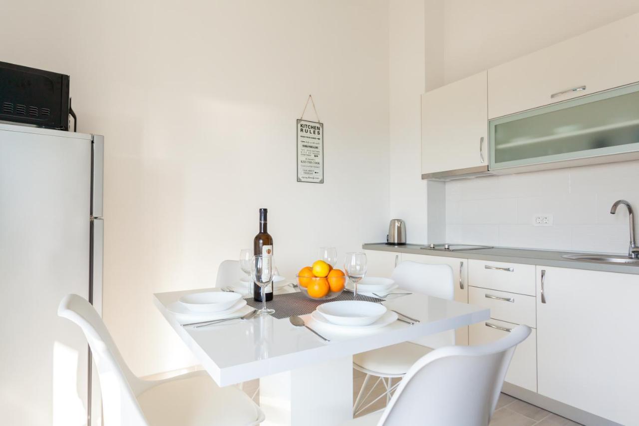 Apartments Didi Omišalj Eksteriør bilde