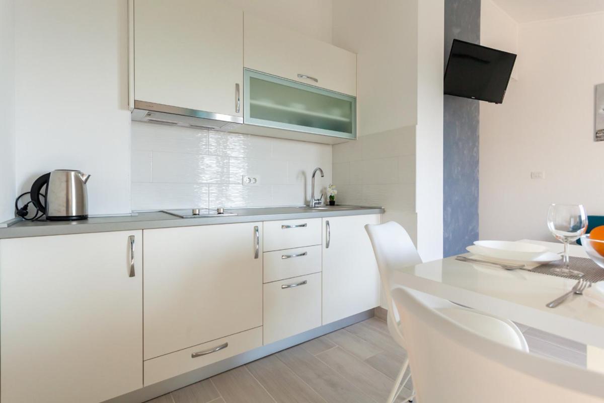 Apartments Didi Omišalj Eksteriør bilde